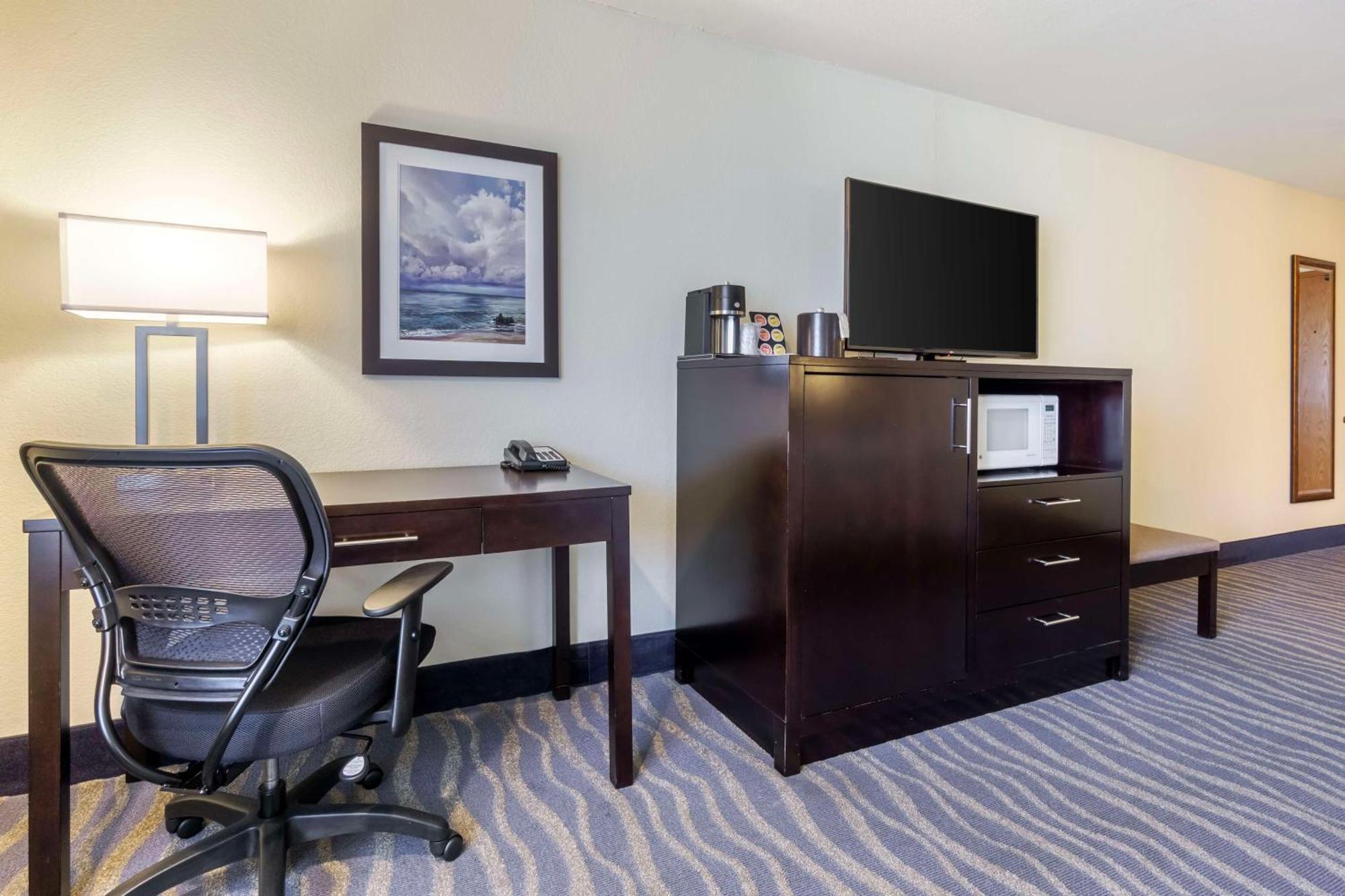Best Western Plus Edmonds Harbor Inn Ngoại thất bức ảnh