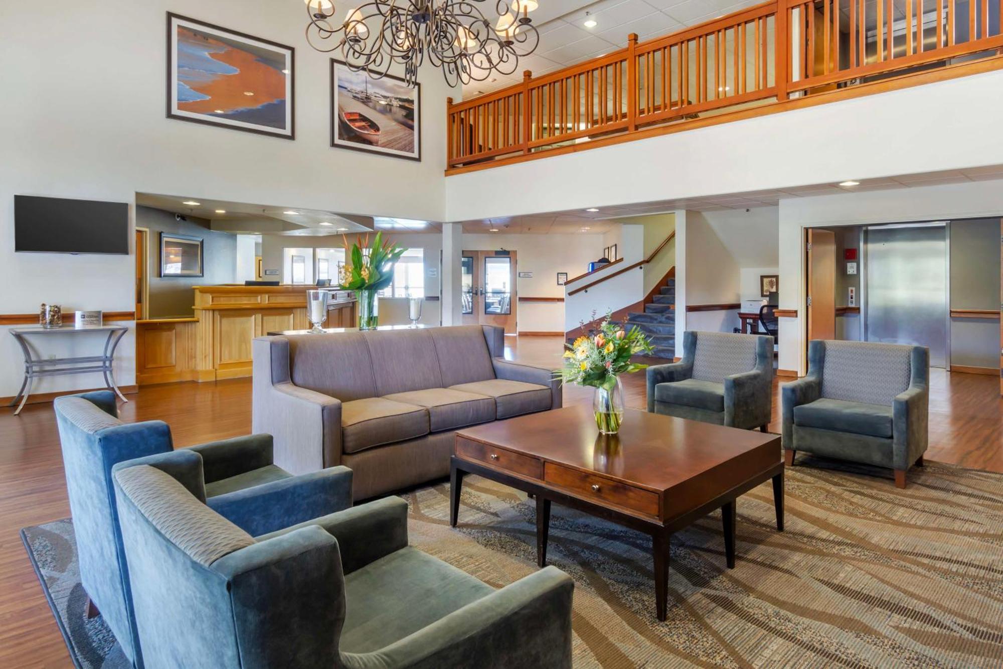 Best Western Plus Edmonds Harbor Inn Ngoại thất bức ảnh